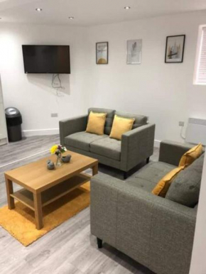 Apartment near city centre with free parking